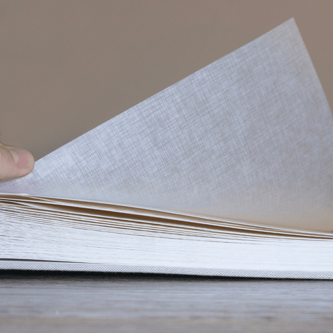 Album Portafoto Personalizzato 31 x31 con Copertina in Lino e Decorazione in Legno - Nascita, Battesimo - 80 pagine, 40 fogli